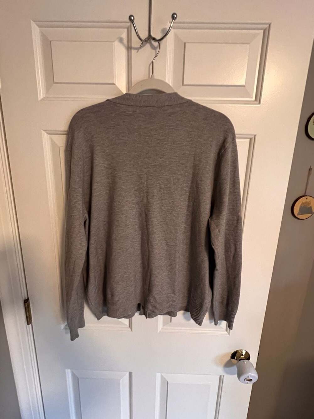 Aaeda Heather Grey Daisy Floral Felted Button Front‎ Cardigan - Picture 4 of 5